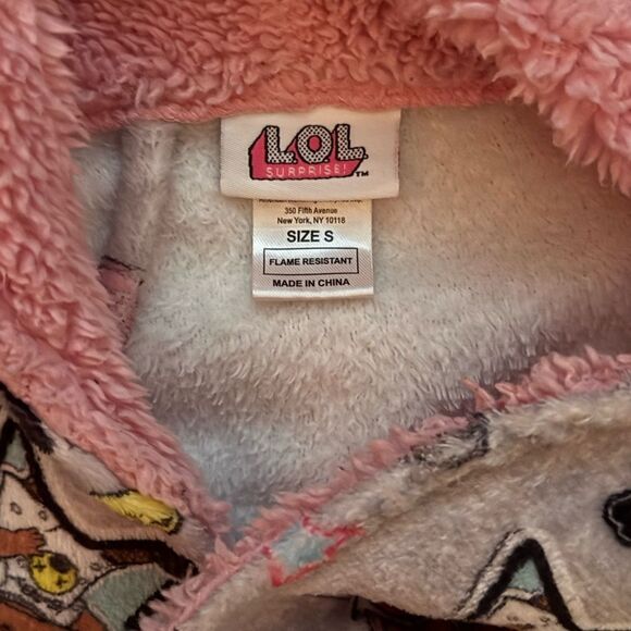 LOL Surprise Robe Size S Attached Belt Pink Multicolor - Picture 2 of 4
